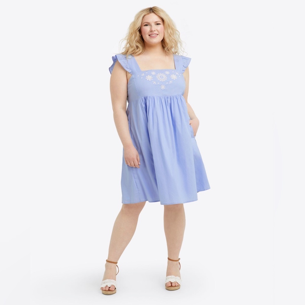 Square-Neck Embroidered Sundress in Light Blue